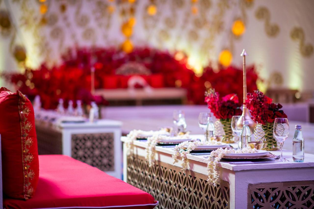 ホテル クラウン プラザ ドーハ ザ ビジネス パーク エクステリア 写真 A traditional Moroccan wedding